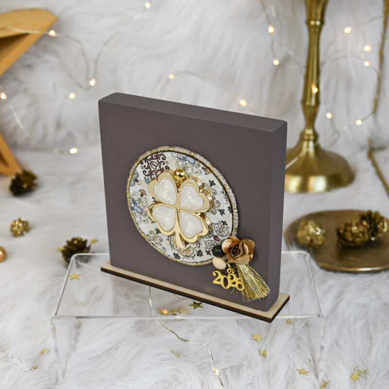 Διακοσμητική πλακέτα τετράγωνη – Καφέ - Image 4