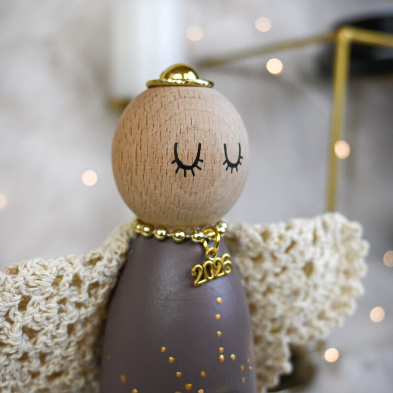 Αγγελάκι Ξύλινο B – Καφέ - Image 4