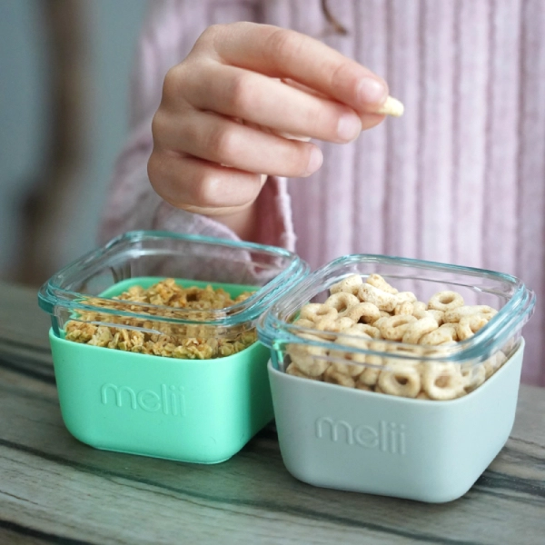 Melii Γυάλινα Δοχεία Φαγητού & Σνακ σε Θήκες Σιλικόνης 3τμχ. 160ml Μέντα-Γαλάζιο-Λάϊμ - Image 5