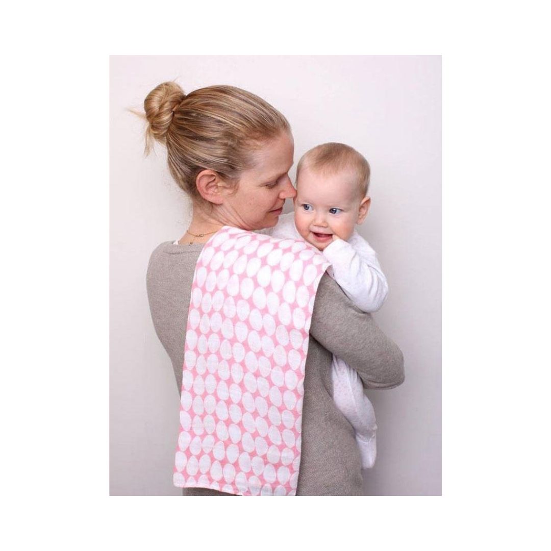 Minene Πάνα Αγκαλιάς Μουσελίνα Pink Unicorns 100x120cm MN21300 - Image 3